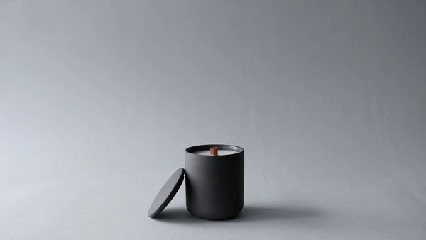 Burning Grass Scented Candle 190g